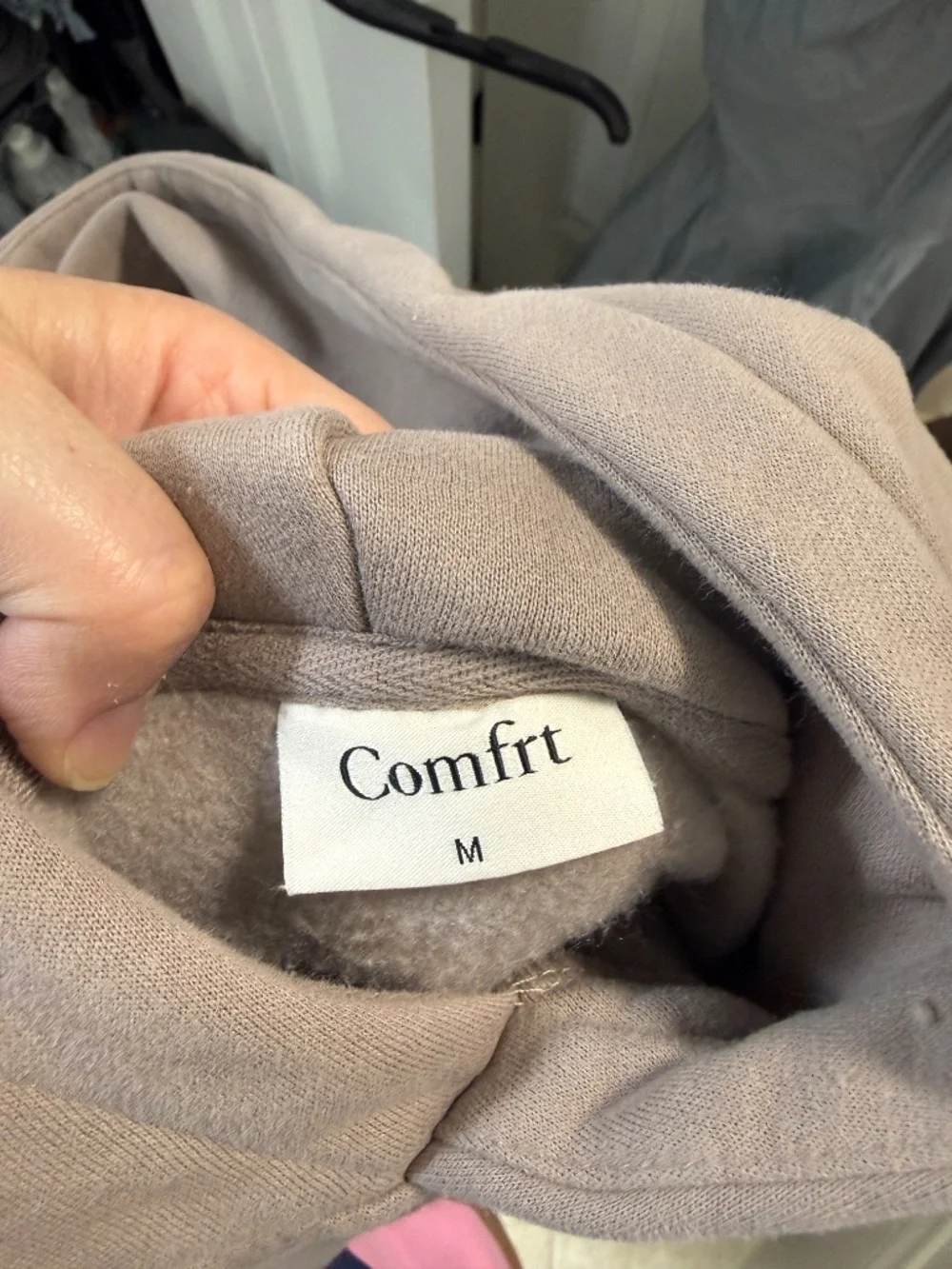 Comfrt Taupe Hoodie & Sweatpants Set Size Medium - Picture 7 of 7